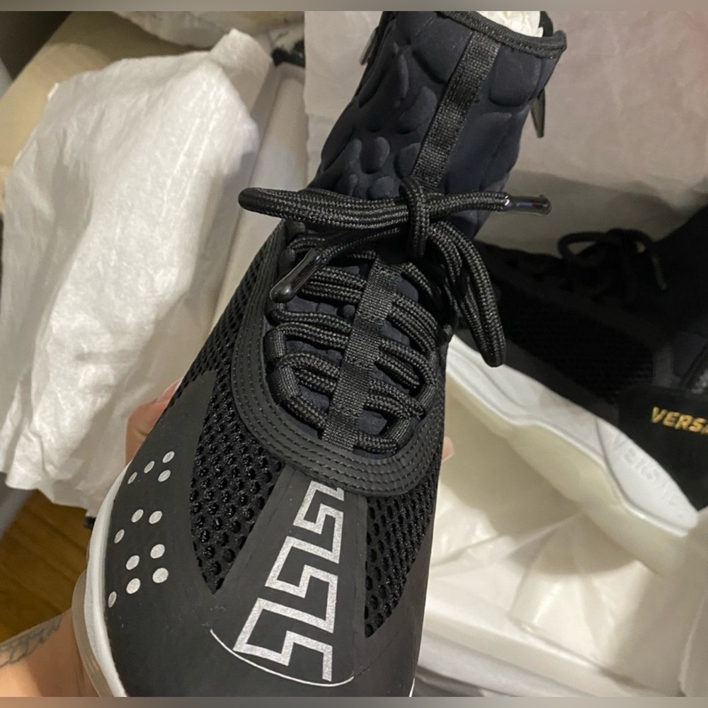 VERSACE Chain Reaction Sneakers - EUC - Picture 4 of 13